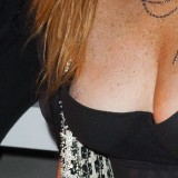 Lindsay-Lohan-2.th.jpg