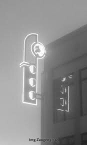 COSTA-RICAS-CALL-CENTER-NEON-SIGN.jpg